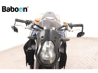 KTM  990 SuperDuke picture 18