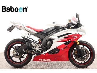 uszkodzony motocykle Yamaha  YZF-R6 2006/4