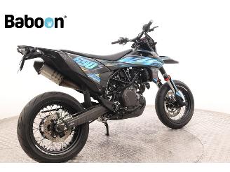 KTM 690 SMC -R picture 8