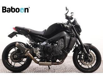 krockskadad bil motor Yamaha MT-09 ABS 2023/12