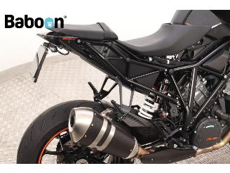 KTM 1290 Super Duke R ABS picture 9