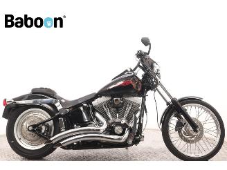 krockskadad bil motor Harley-Davidson  FXSTC Softail Custom 2004/1