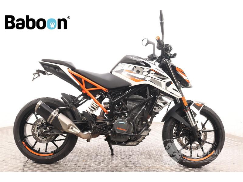 KTM 125 Duke 