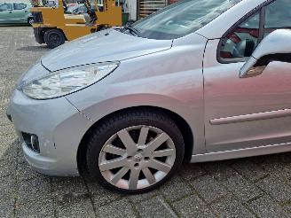 Peugeot 207 207cc 1.6 16v T-sport picture 6