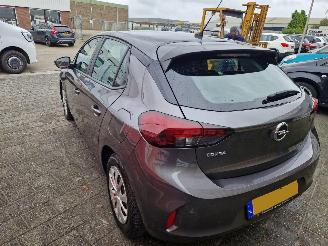 Opel Corsa 1.2 edition picture 4