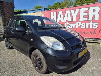 škoda osobní automobily Toyota Yaris 1.0 vvti acces AIRCO 2011/1