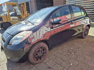 Toyota Yaris 1.0 vvti acces AIRCO picture 5