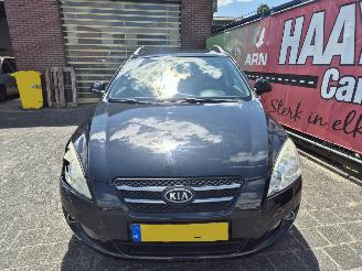 Kia Cee d 1.4 x-ecutive ISG picture 8