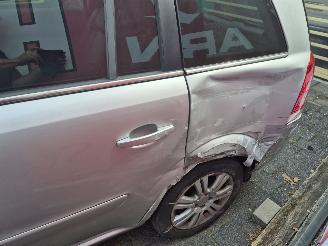 Opel Zafira 1.8 cosmo picture 5