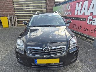 Toyota Avensis 2.0 vvti luna picture 6