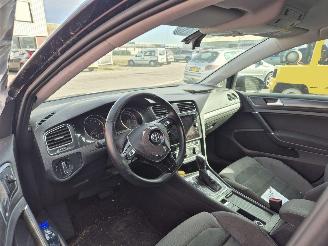 Volkswagen Golf 1.0 tsi comfortline business picture 7