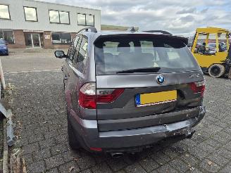 BMW X3 2.0 i picture 4