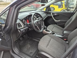 Opel Astra sports tourer 1.4 turbo edition picture 8