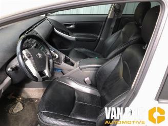 Toyota Prius Prius (ZVW3), Hatchback, 2009 / 2016 1.8 16V picture 16