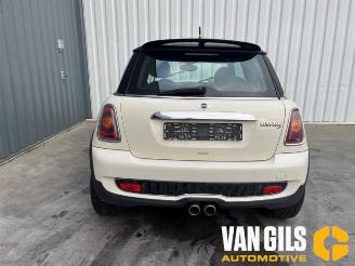 Salvage car Mini Mini Mini (R56), Hatchback, 2006 / 2013 1.6 16V Cooper S 2009/1