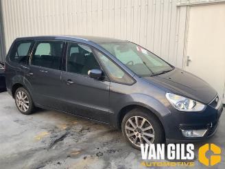 Ford Galaxy  picture 5