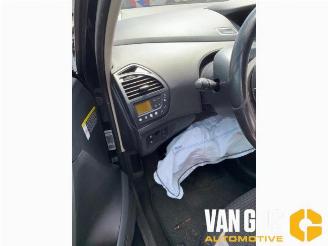 Citroën C4-picasso C4 Picasso (UD/UE/UF), MPV, 2007 / 2013 1.6 16V VTi 120 picture 14