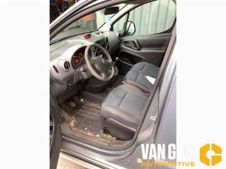 Peugeot Partner Partner (GC/GF/GG/GJ/GK), Van, 2008 / 2018 1.6 HDI 90 picture 14