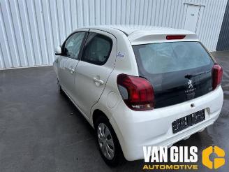 Peugeot 108 108, Hatchback, 2014 1.0 12V picture 3