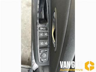 Renault Mégane Megane III Berline (BZ), Hatchback 5-drs, 2008 / 2017 1.4 16V TCe 130 picture 15