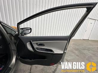 Kia Cee d Cee'd (JDB5), Hatchback 5-drs, 2012 / 2018 1.6 GDI 16V picture 14