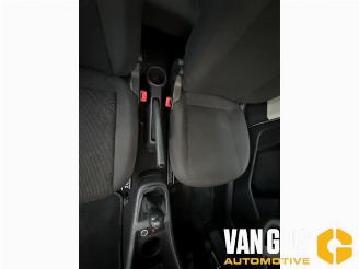 Volkswagen Up! Up! (121), Hatchback, 2011 1.0 12V 60 picture 26