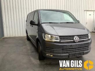 Volkswagen Transporter Transporter/Caravelle T6, Bus, 2015 2.0 TDI 204 4Motion picture 2