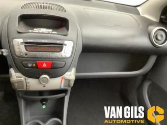Toyota Aygo Aygo (B10), Hatchback, 2005 / 2014 1.0 12V VVT-i picture 14