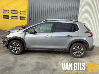 Peugeot 2008 2008 (CU), MPV, 2013 / 2019 1.2 12V e-THP PureTech 110 picture 5