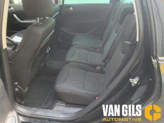 Peugeot 308 308 SW (4E/H), Combi 5-drs, 2007 / 2014 1.6 VTI 16V picture 13