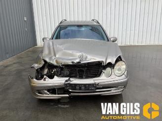 Mercedes E-klasse E Combi (S211), Combi, 2003 / 2009 3.2 E-320 CDI 24V picture 6