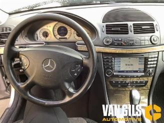 Mercedes E-klasse E Combi (S211), Combi, 2003 / 2009 3.2 E-320 CDI 24V picture 14