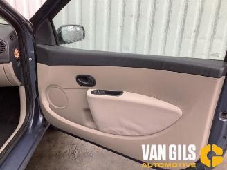 Renault Clio Clio III (BR/CR), Hatchback, 2005 / 2014 1.4 16V picture 14