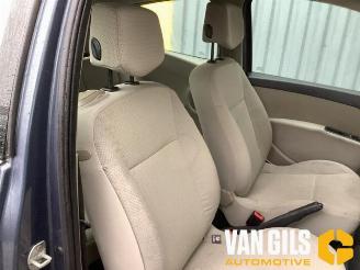 Renault Clio Clio III (BR/CR), Hatchback, 2005 / 2014 1.4 16V picture 13