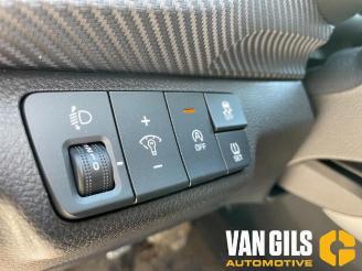 Kia Stonic Stonic (YB), SUV, 2017 1.0i T-GDi 12V Eco-Dynamics+ picture 26