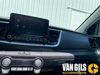 Kia Stonic Stonic (YB), SUV, 2017 1.0i T-GDi 12V Eco-Dynamics+ picture 21