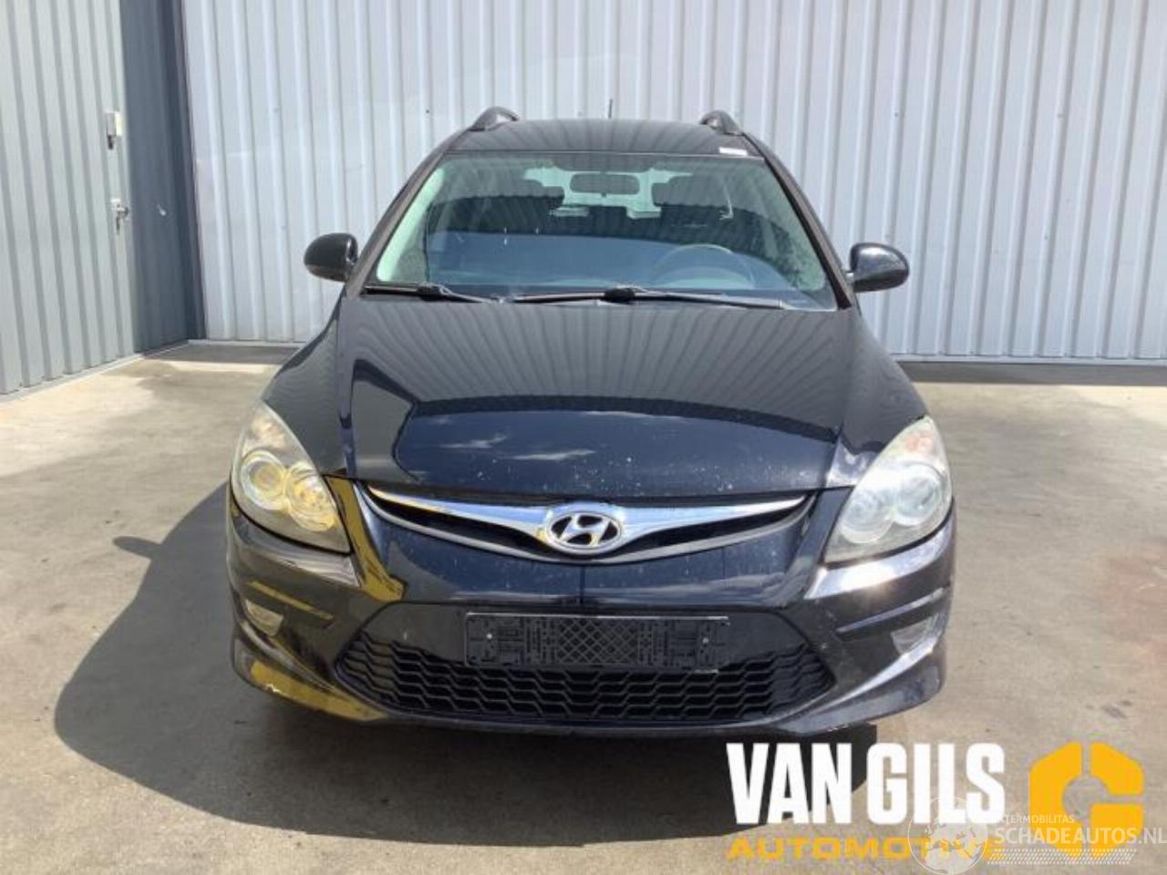 Hyundai I-30 i30 Crosswagon (WWH), Combi, 2007 / 2012 1.4 CVVT 16V