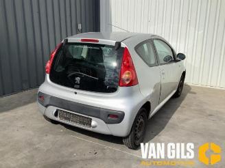 Peugeot 107 107, Hatchback, 2005 / 2014 1.0 12V picture 6