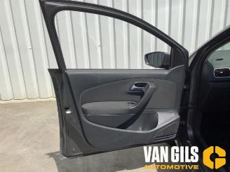 Volkswagen Polo Polo V (6R), Hatchback, 2009 / 2017 1.4 16V picture 15