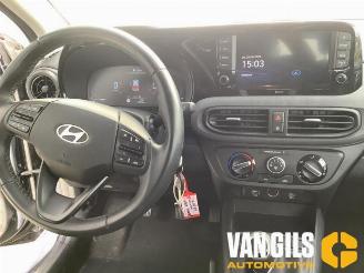 Hyundai I-10 i10, Hatchback, 2019 1.0 12V picture 11