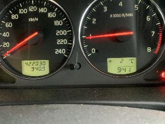 Volvo V-40 1.8 benzine, 122pk1.8 16V Combi/o  Benzine 1.783cc 90kW (122pk) FWD 1999-03/2004-06  B4184S2 picture 17