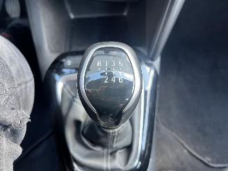 Opel Corsa 1.2 Edition picture 18