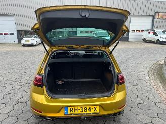Volkswagen Golf TSI R-Line Pano  AUTOMAAT 81KW picture 8