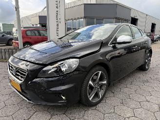 škoda osobní automobily Volvo V-40 1.6 T3 R-Design 2014/5