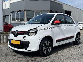 krockskadad bil auto Renault Twingo 1.0 SCe Collection 2016/6