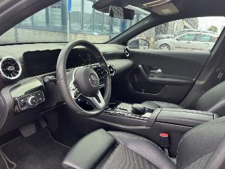 Mercedes A-klasse 250 e Premium AUTOMAAT picture 10