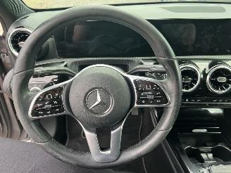Mercedes A-klasse 250 e Premium AUTOMAAT picture 13