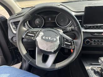 Kia Ceed 1.0 T-GDi AUTOMAAT DynamicLine picture 17