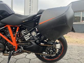 KTM 1290 Super Duke R GT ABS picture 10