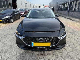 Mazda 3 2.0 e-SkyActiv-G M Hybrid 122 Comfort picture 2